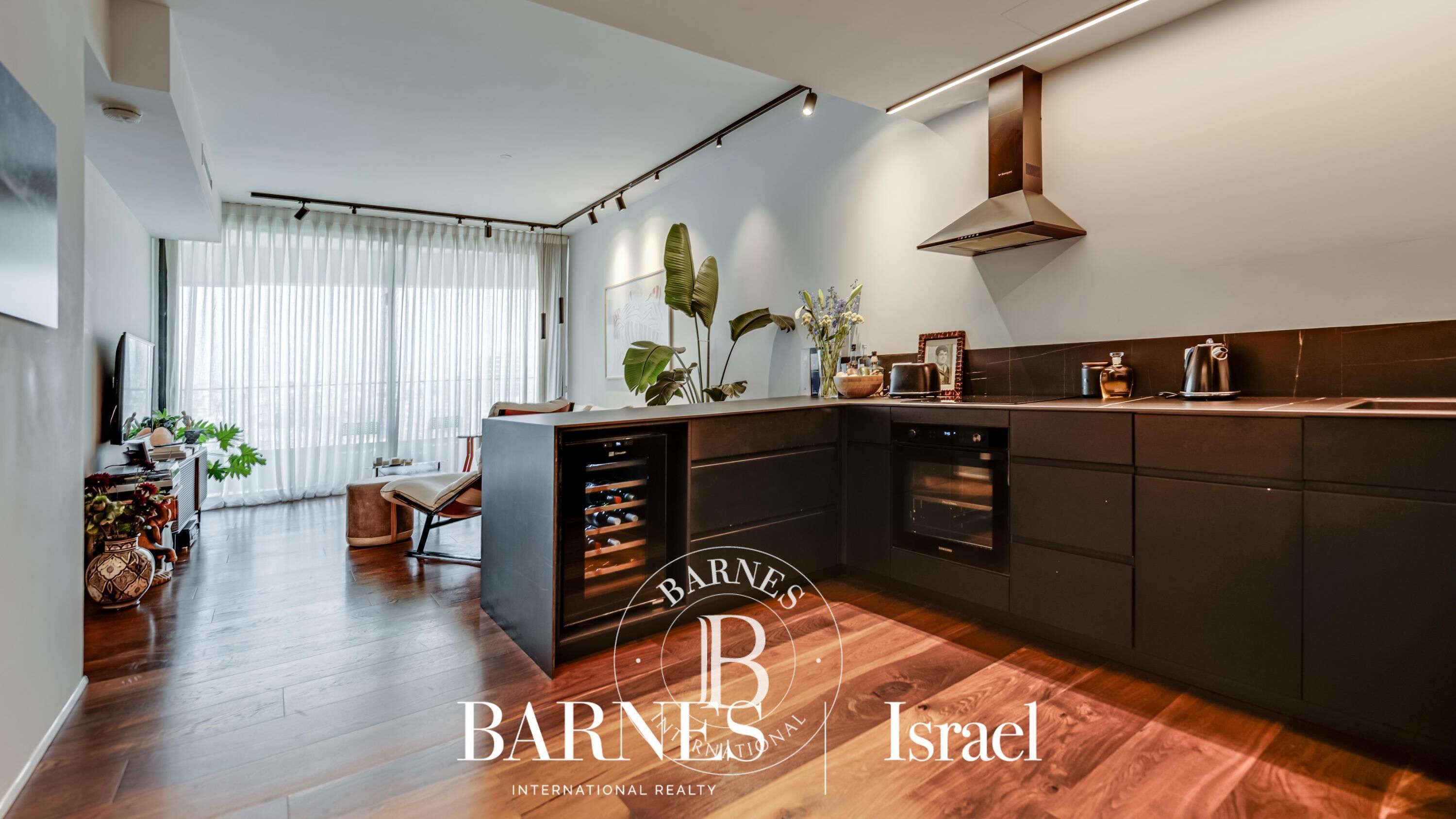 Tel Aviv-Yafo  - Apartment  - picture 11