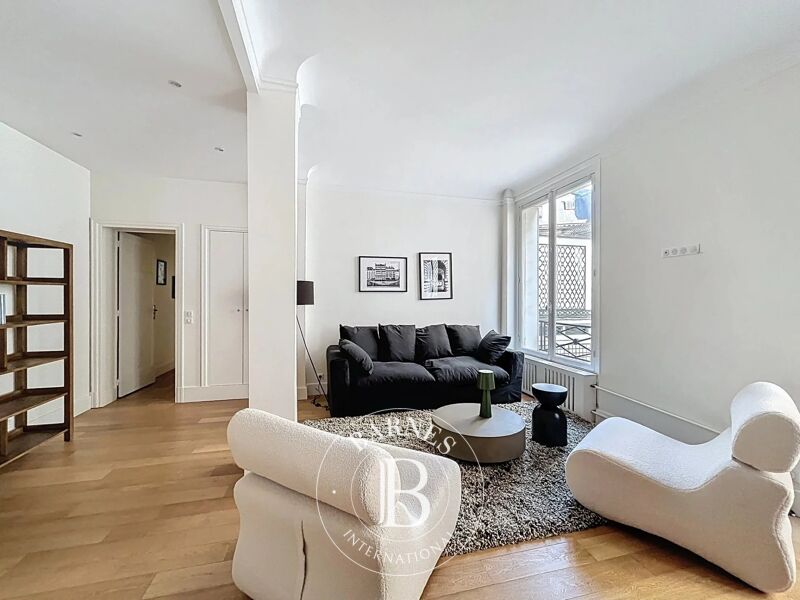 Loué, Appartement Paris 8ème - picture 3