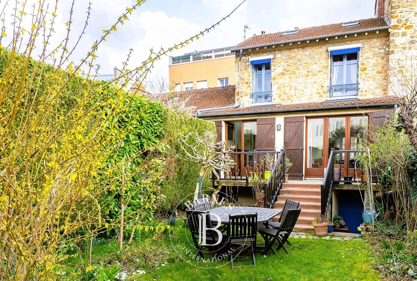 Casa Versailles - picture 3