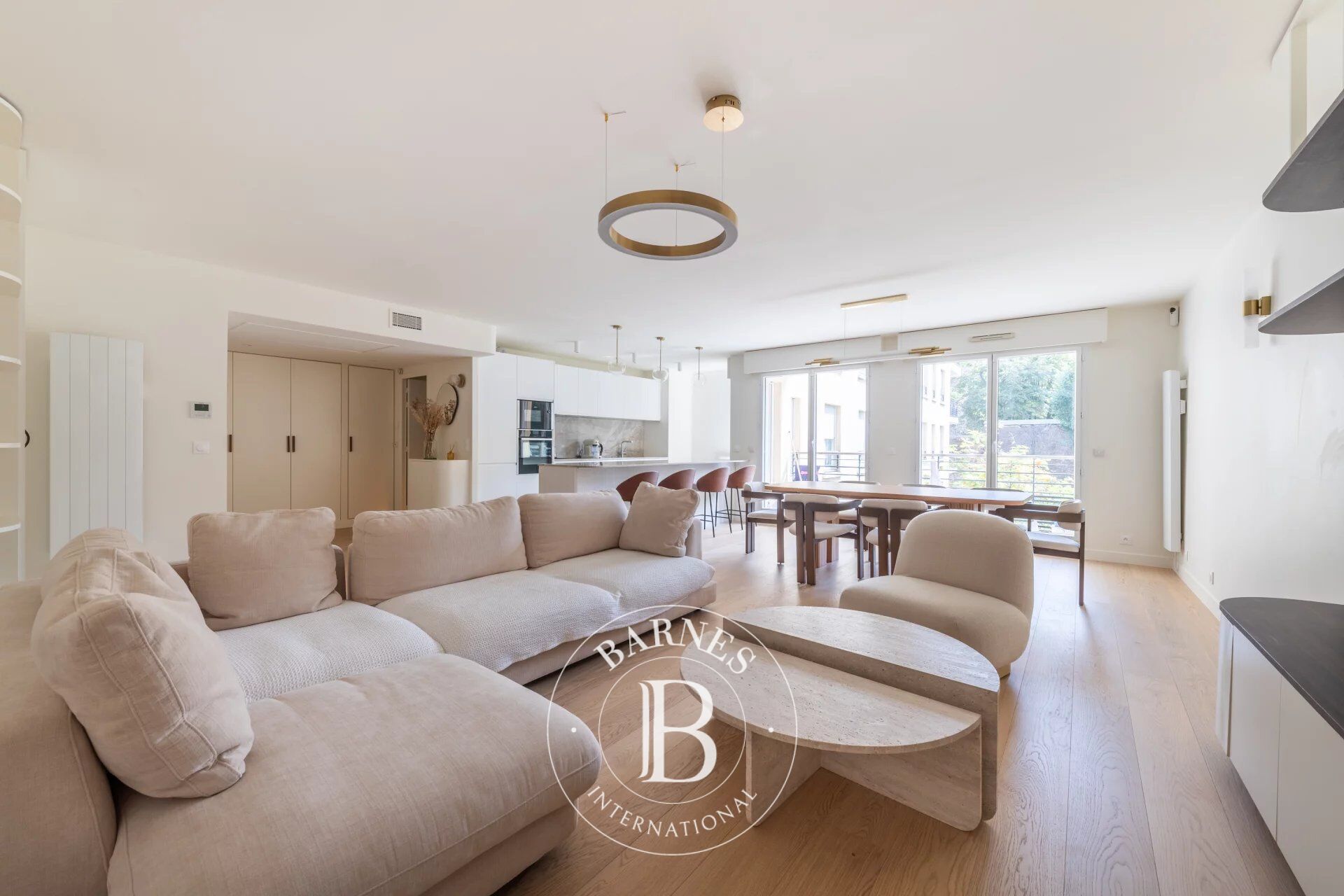 Paris 16 - Place Victor Hugo - Appartement familial - balcon - 3 chambres - picture 3