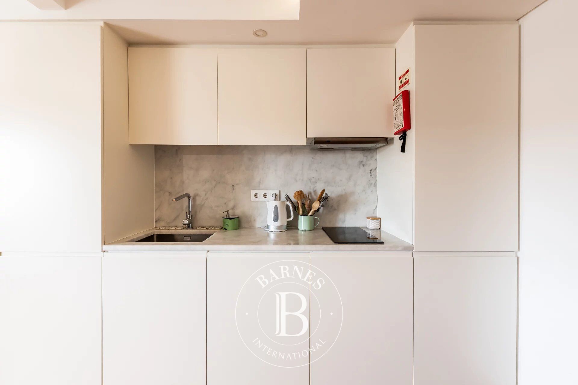 Daire Arroios - picture 4