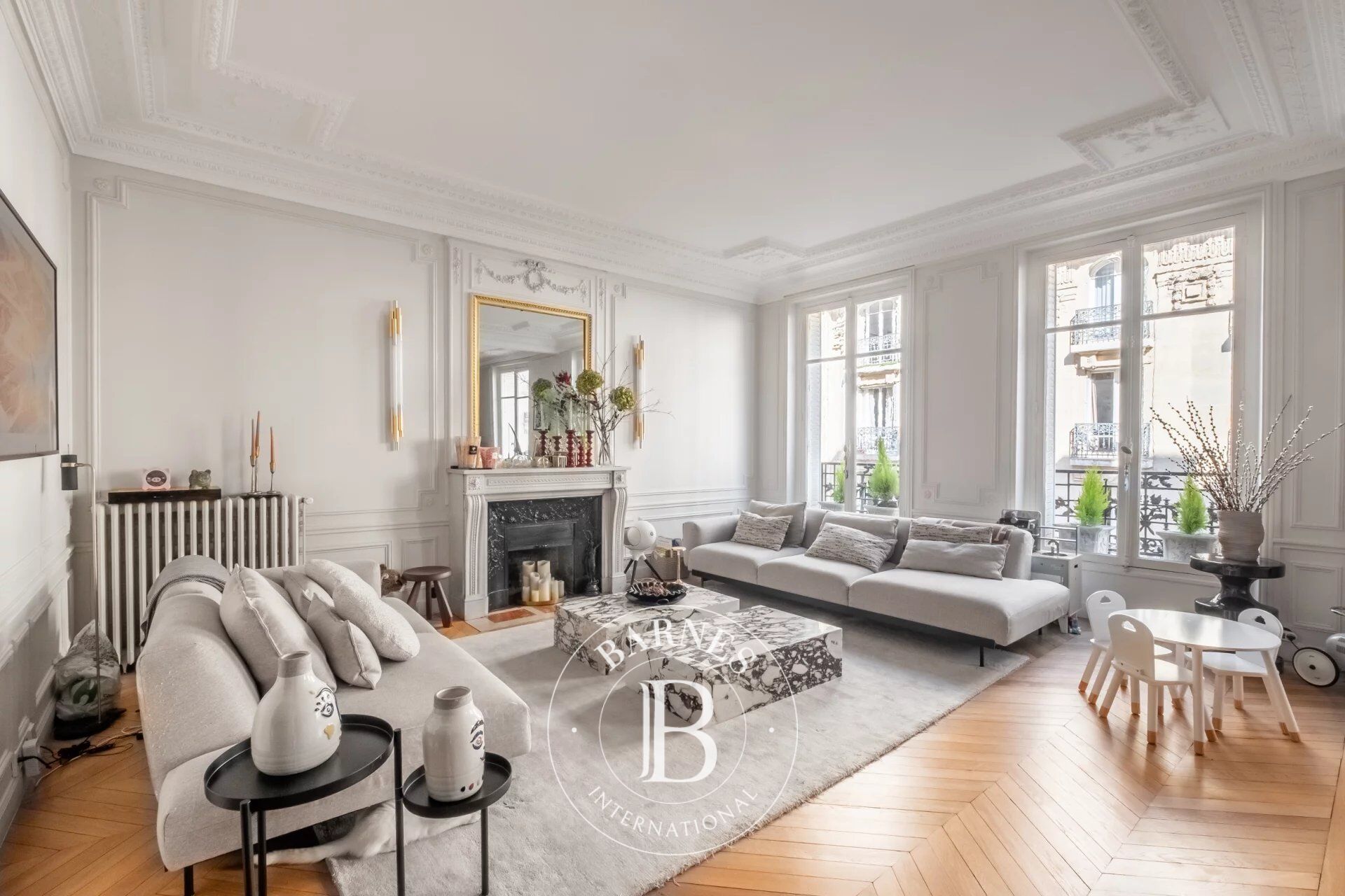 Paris 7 - Breteuil/Ségur - Appartement - 3/4 chambres - Rénovation de qualité - picture 2