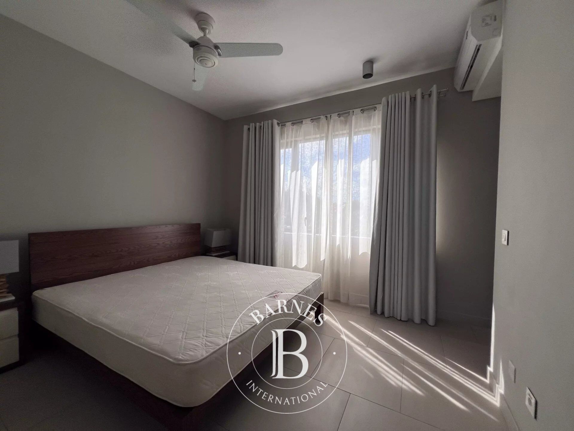 Penthouse Bain Bœuf - picture 22