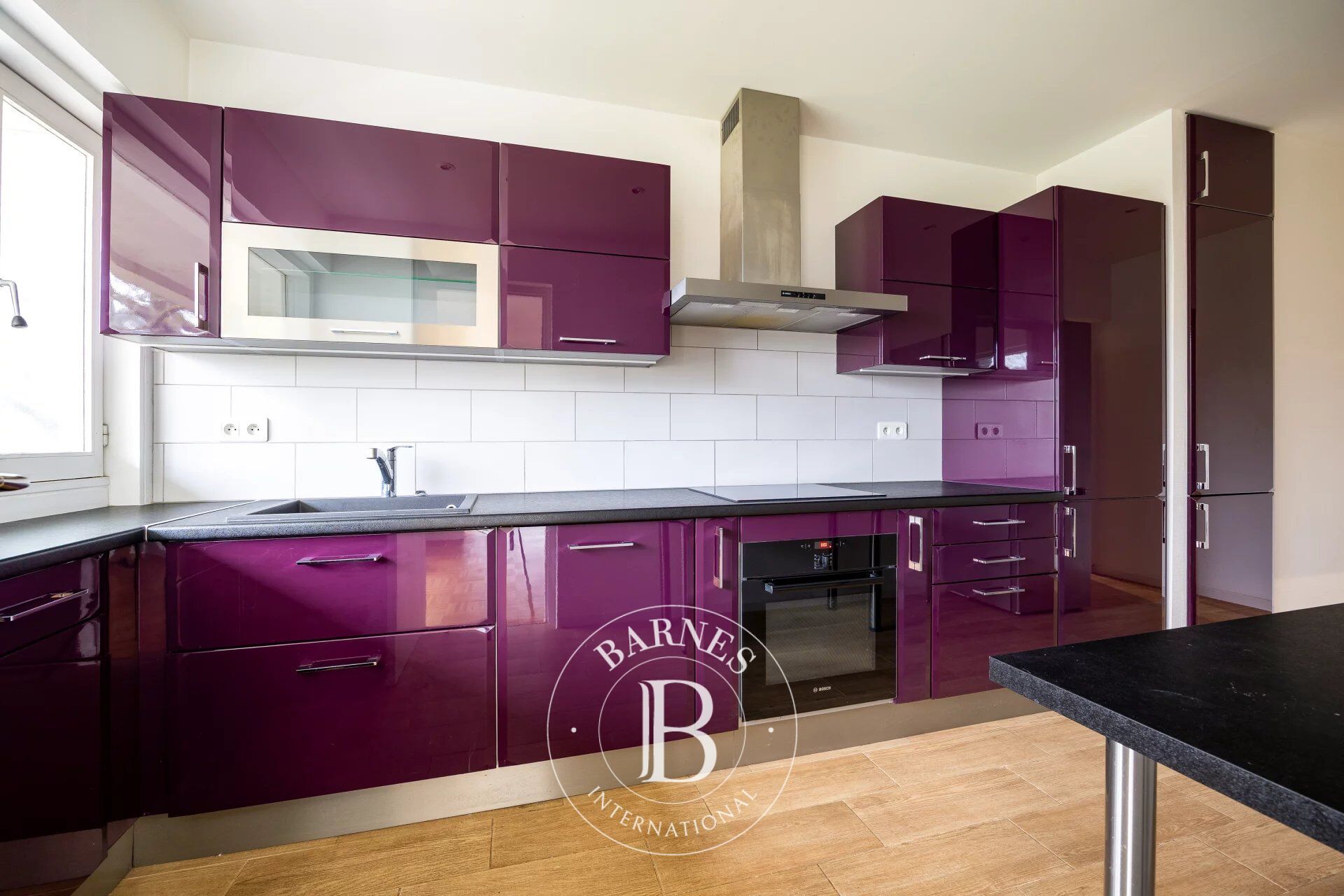 Exclusivité - Le Chesnay - Parc de Rocquencourt - Résidence de standing - Appartement de 115 m² au troisième et dernier étage - 2 chambres - 2 salles de douche - ascenseur - picture 1