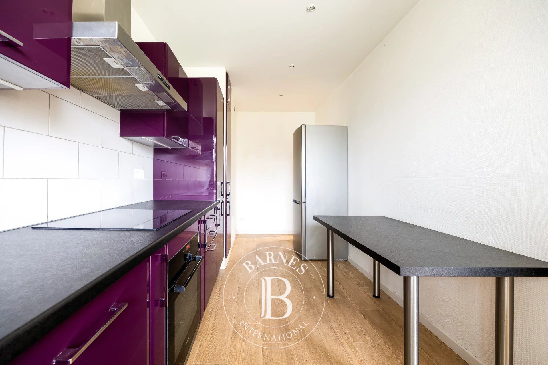 Exclusivité - Le Chesnay - Parc de Rocquencourt - Résidence de standing - Appartement de 115 m² au troisième et dernier étage - 2 chambres - 2 salles de douche - ascenseur - picture 2