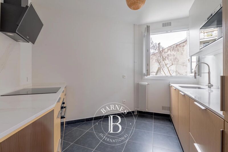 Sold, Apartment Paris 5ème - picture 3