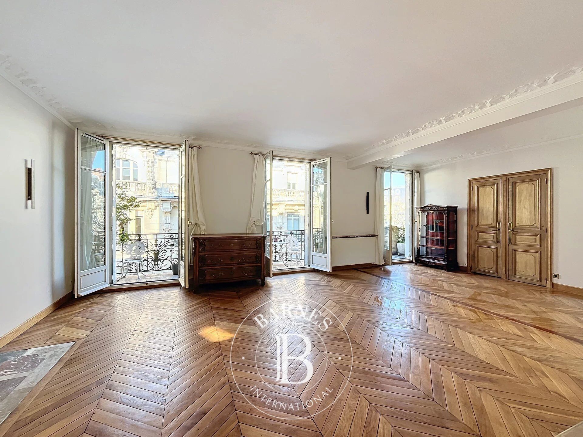 Wohnung Paris 8ème - picture 1