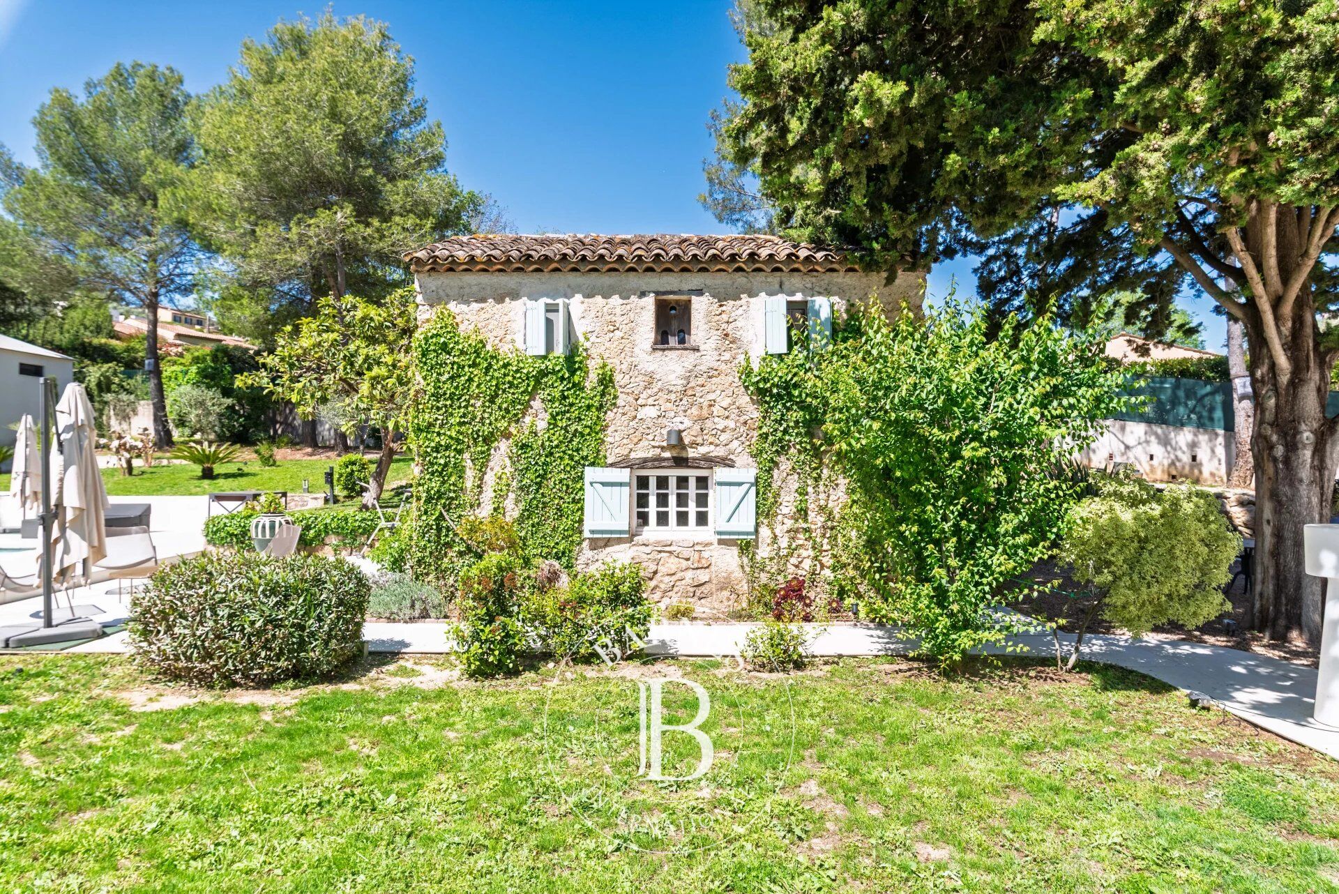 Villa Valbonne - picture 29