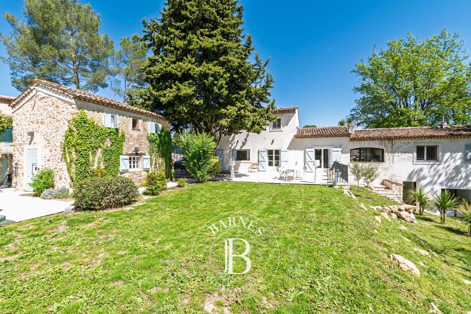 Villa Valbonne - picture 33