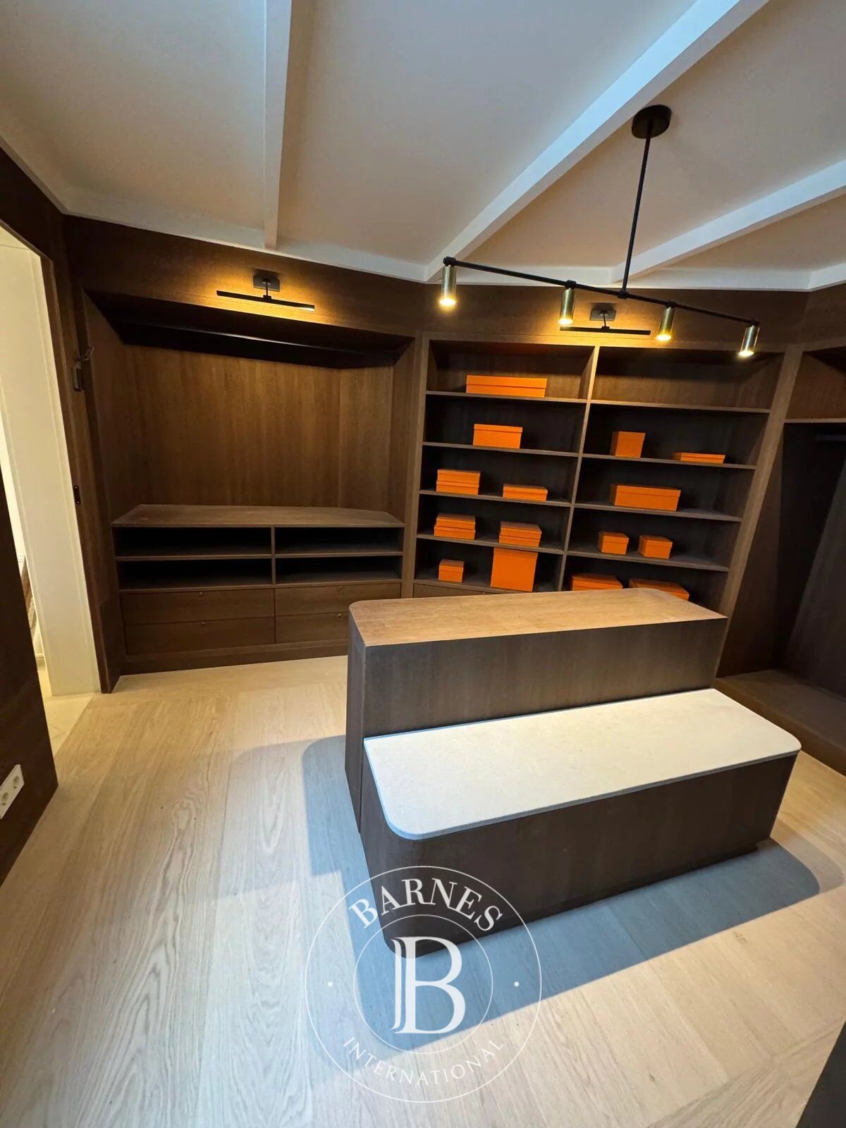 Daire Madrid - picture 11