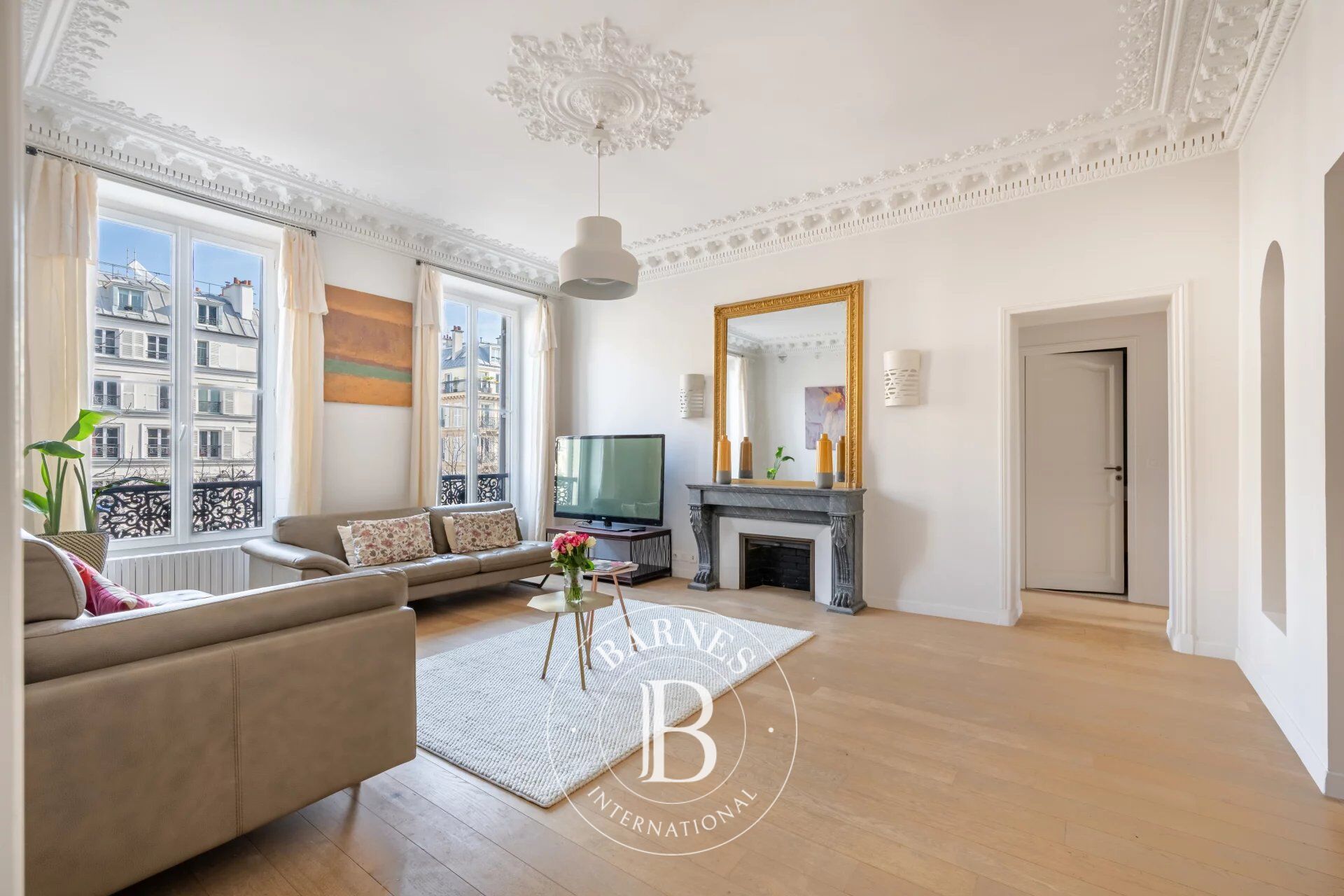 Vente appartement - Paris 3 - Temple - 3 chambres - vue dégagée - ascenseur - belles prestations - picture 1