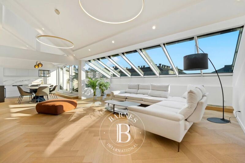 Venta, Piso Budapest VI. kerülete - picture 3