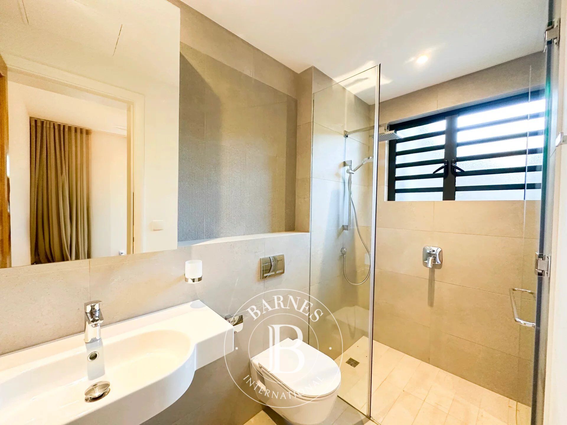 Daire Mapou - picture 10