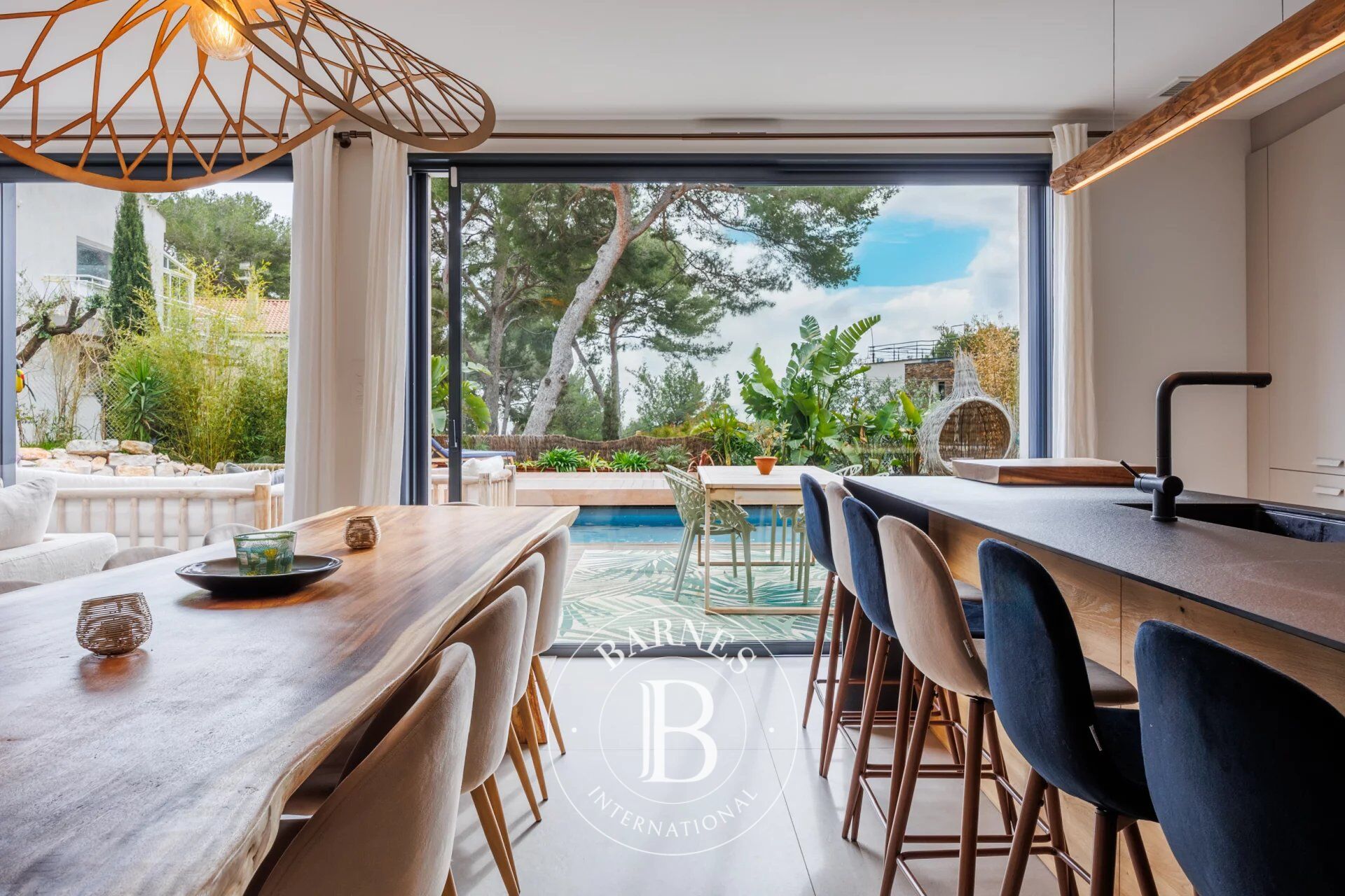 Villa Cassis - picture 2