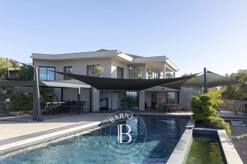 Venta, Villa Sainte-Lucie-de-Porto-Vecchio - picture 2