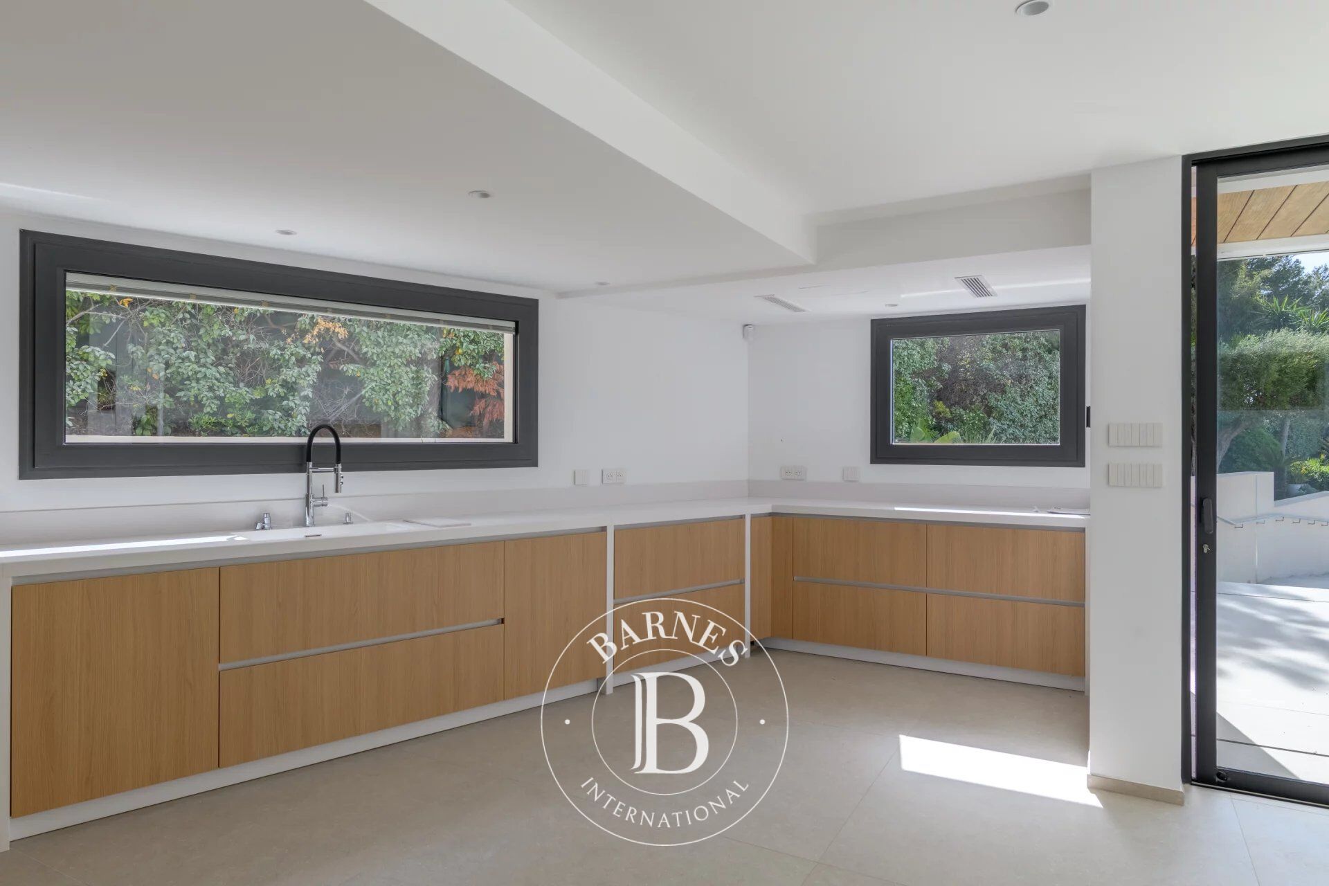 For Sale House | Saint-Cyr-sur-Mer - picture 10