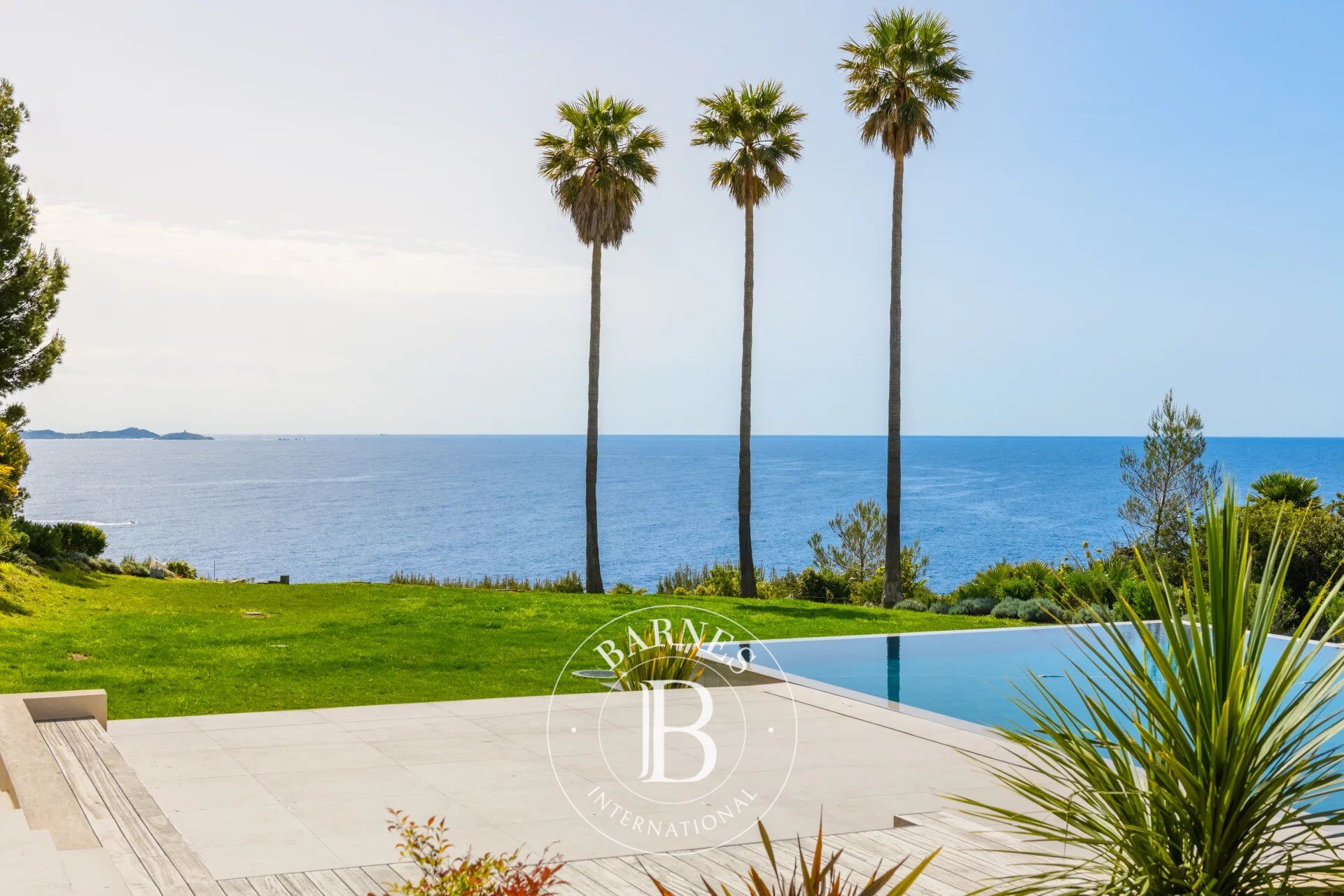 For Sale House | Saint-Cyr-sur-Mer - picture 1