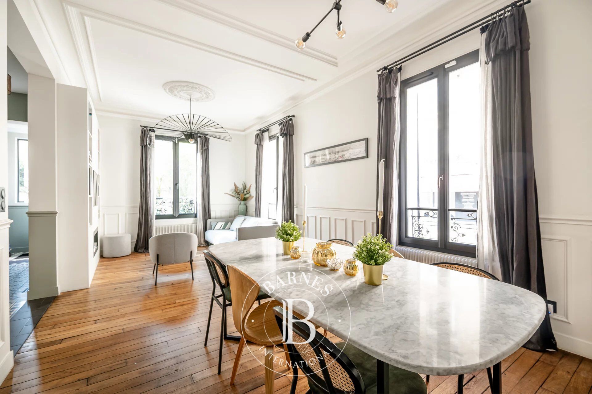 COURBEVOIE TOWN HOUSE WITH TERRACE - picture 3