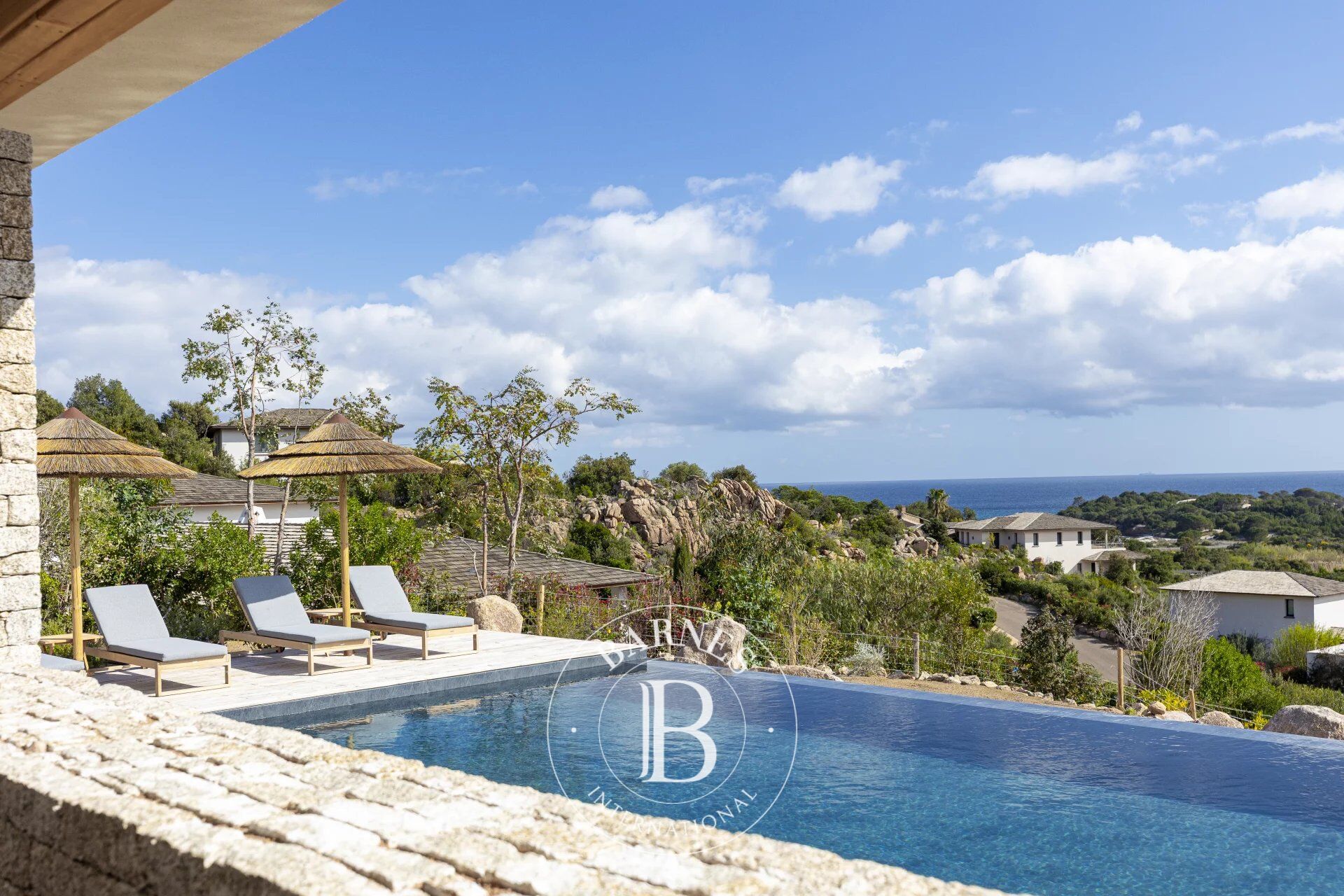 Porto-Vecchio, Palombaggia, Panoramic Sea View Villa, 7 Bedrooms, Gym, Heated Pool, Walking Distance to the Beach - picture 3