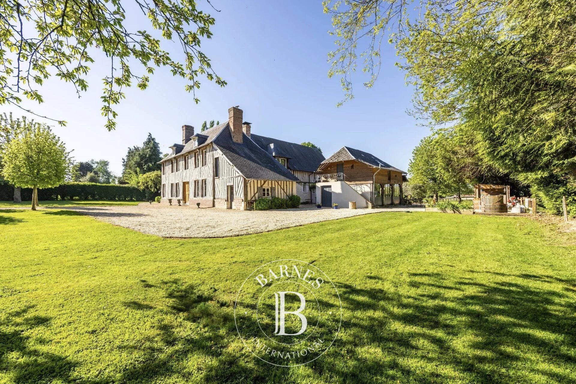 Finca Les Monts du Roumois - picture 2