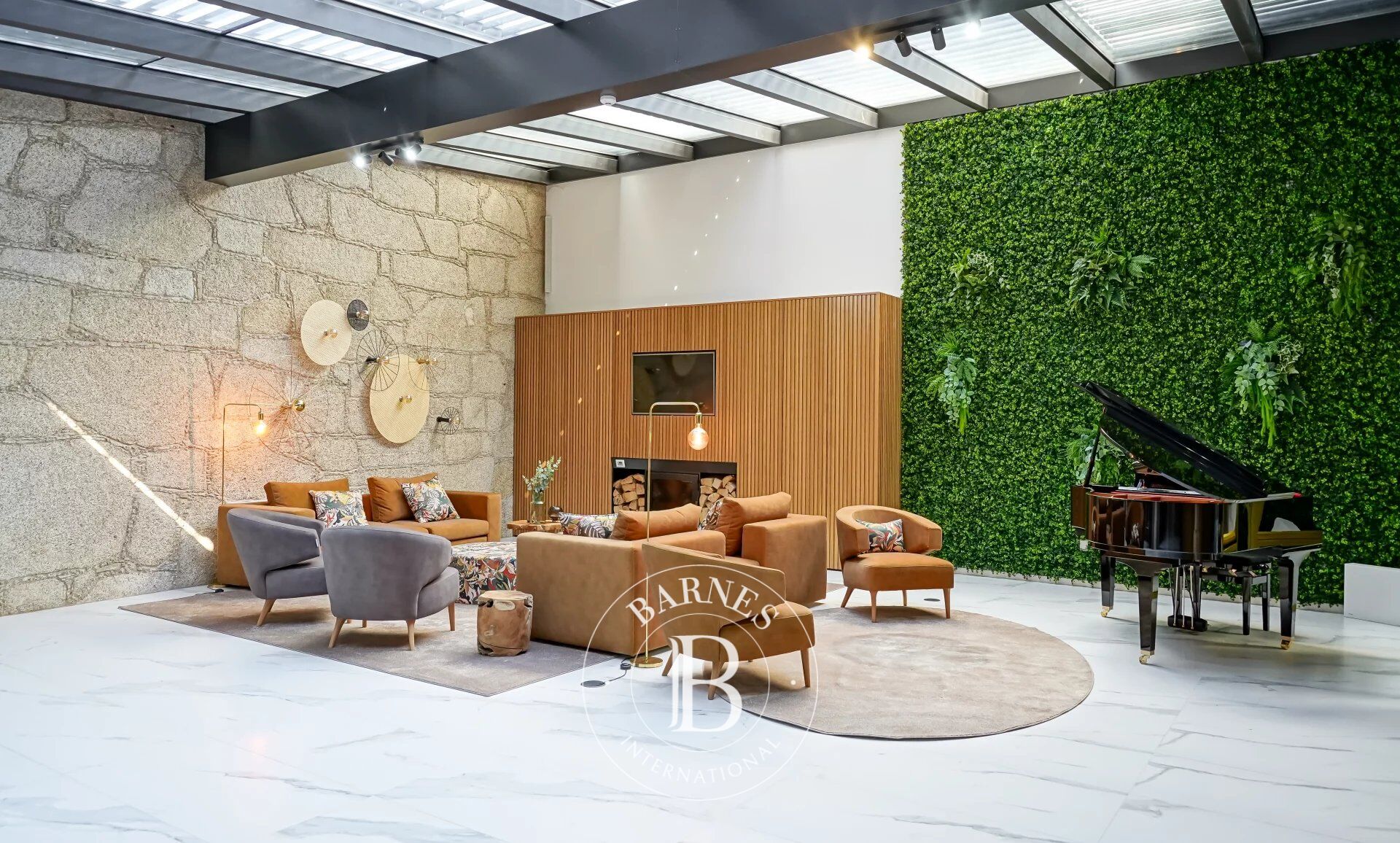 Propriété rurale prête à être exploitée en tant qu'hôtel rural de charme - picture 3