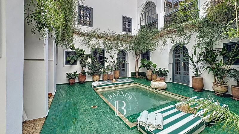 Riad d’Exception  a vendre au Cœur de la Médina de Marrakech