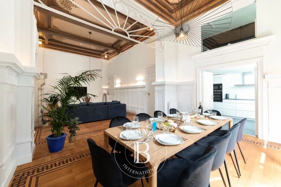 Stéphanie/Chatelain - 4 furnished rooms - picture 3