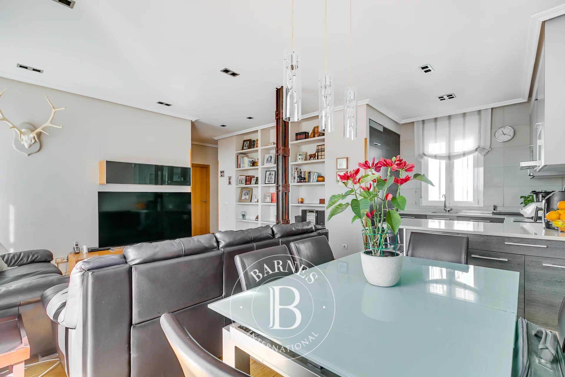 Penthouse Madrid - picture 10