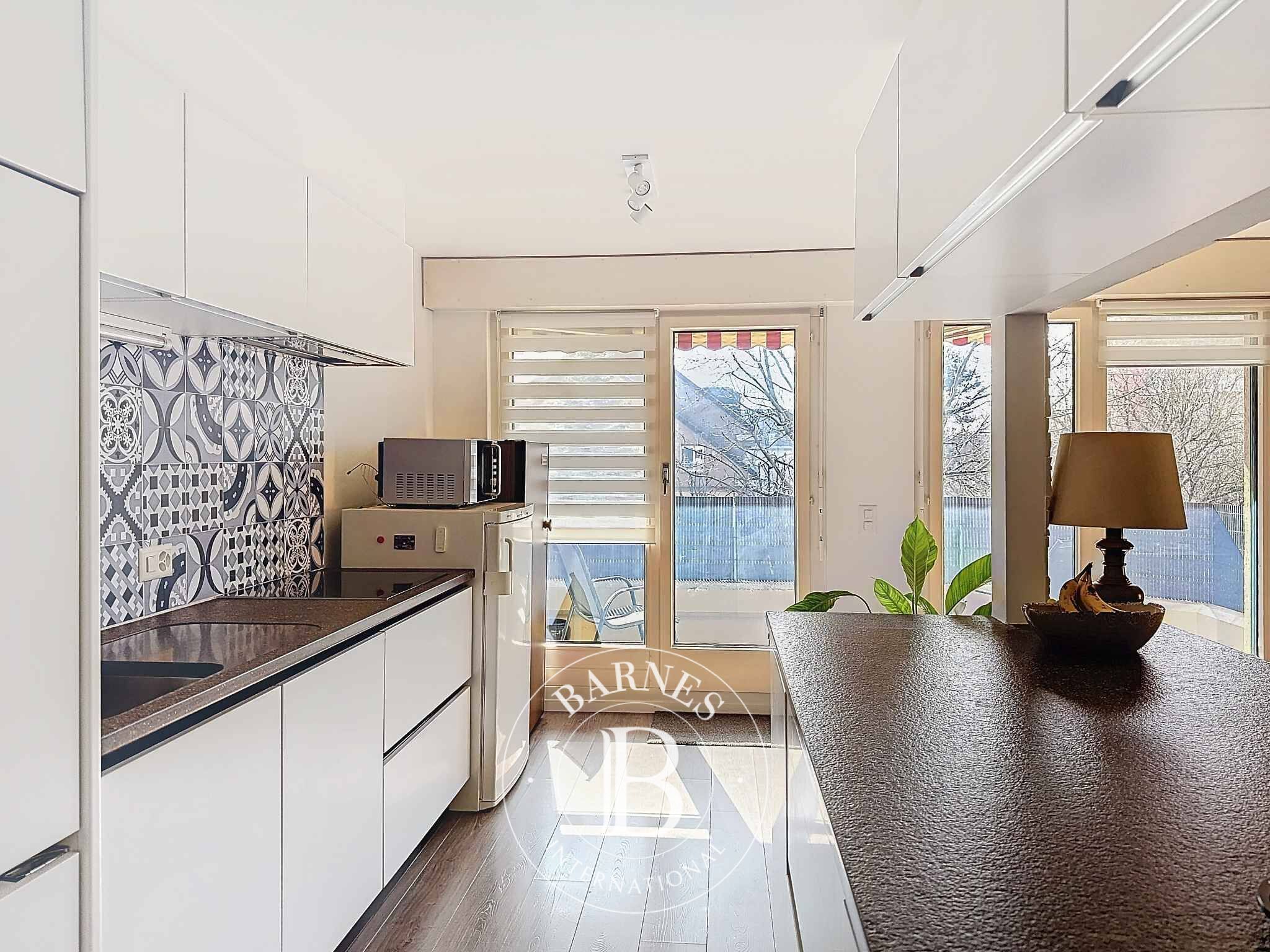 Daire Gland - picture 10