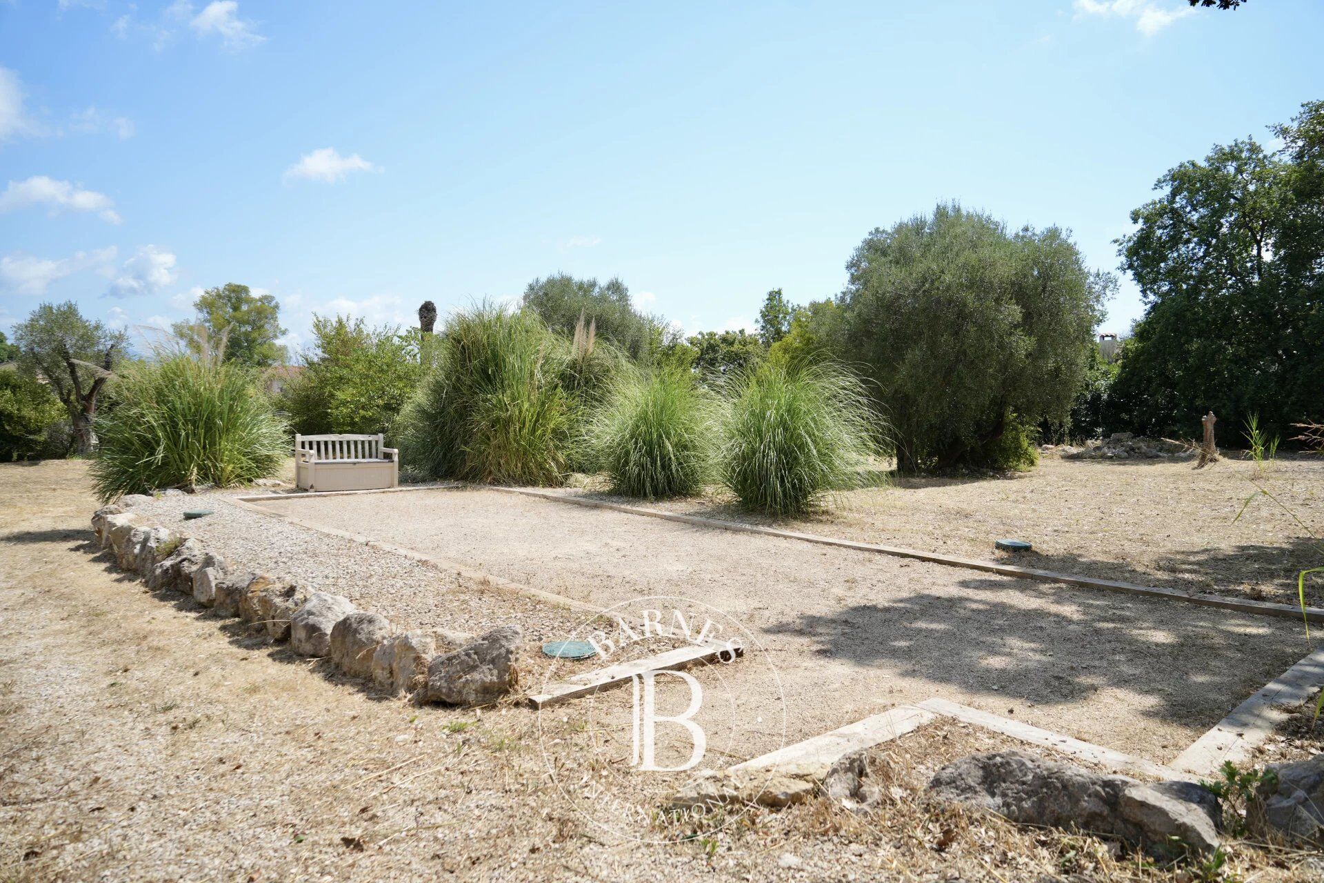 Arazi Roquefort-les-Pins - picture 8