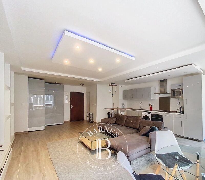 À louer, Appartement Courbevoie - picture 2