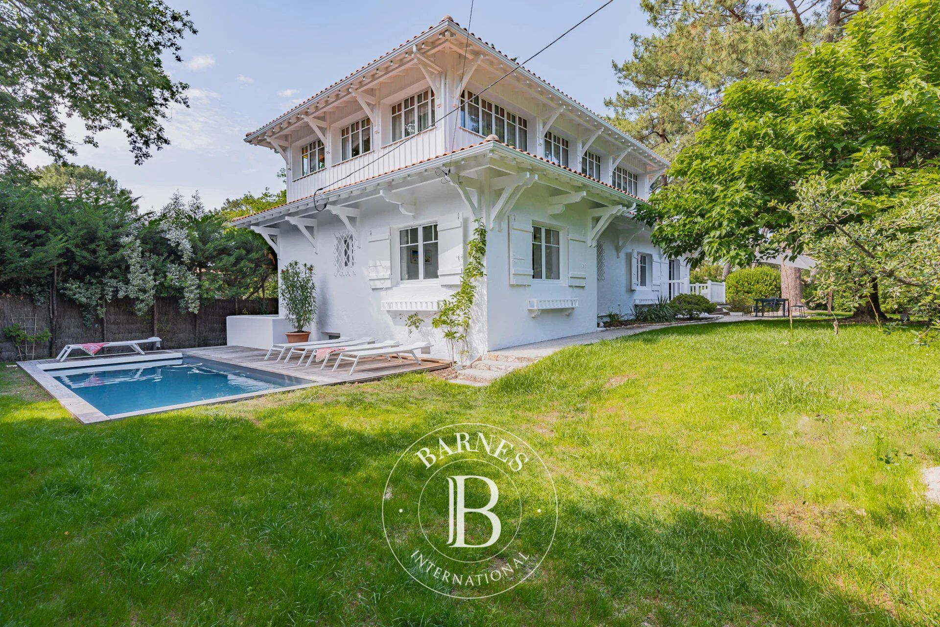 VILLA «ONDOA» AVEC PISCINE ET PROCHE PLAGE, AU PYLA-SUR-MER - CAPACITÉ 12 PERSONNES - picture 2
