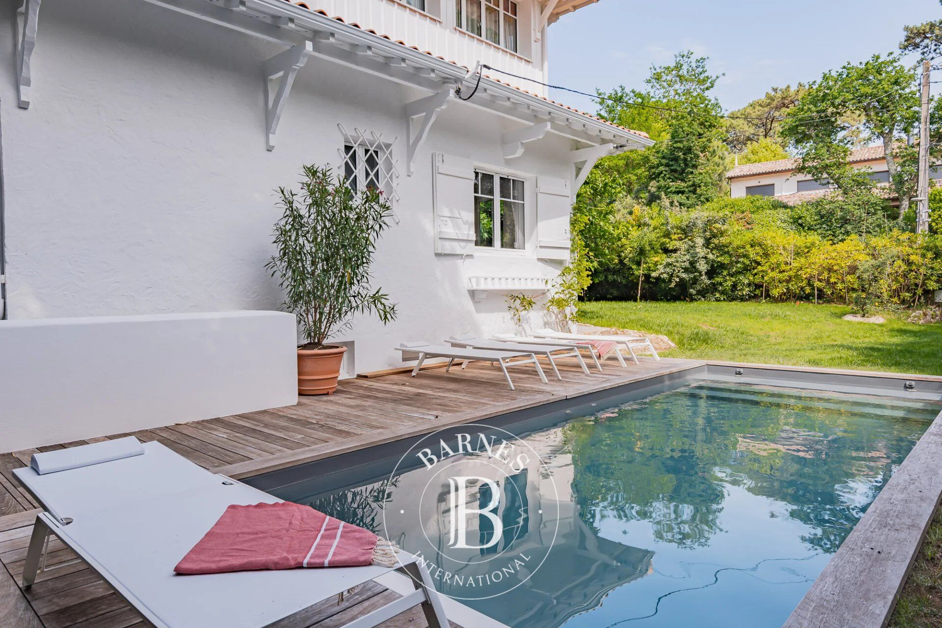 VILLA «ONDOA» AVEC PISCINE ET PROCHE PLAGE, AU PYLA-SUR-MER - CAPACITÉ 12 PERSONNES - picture 3