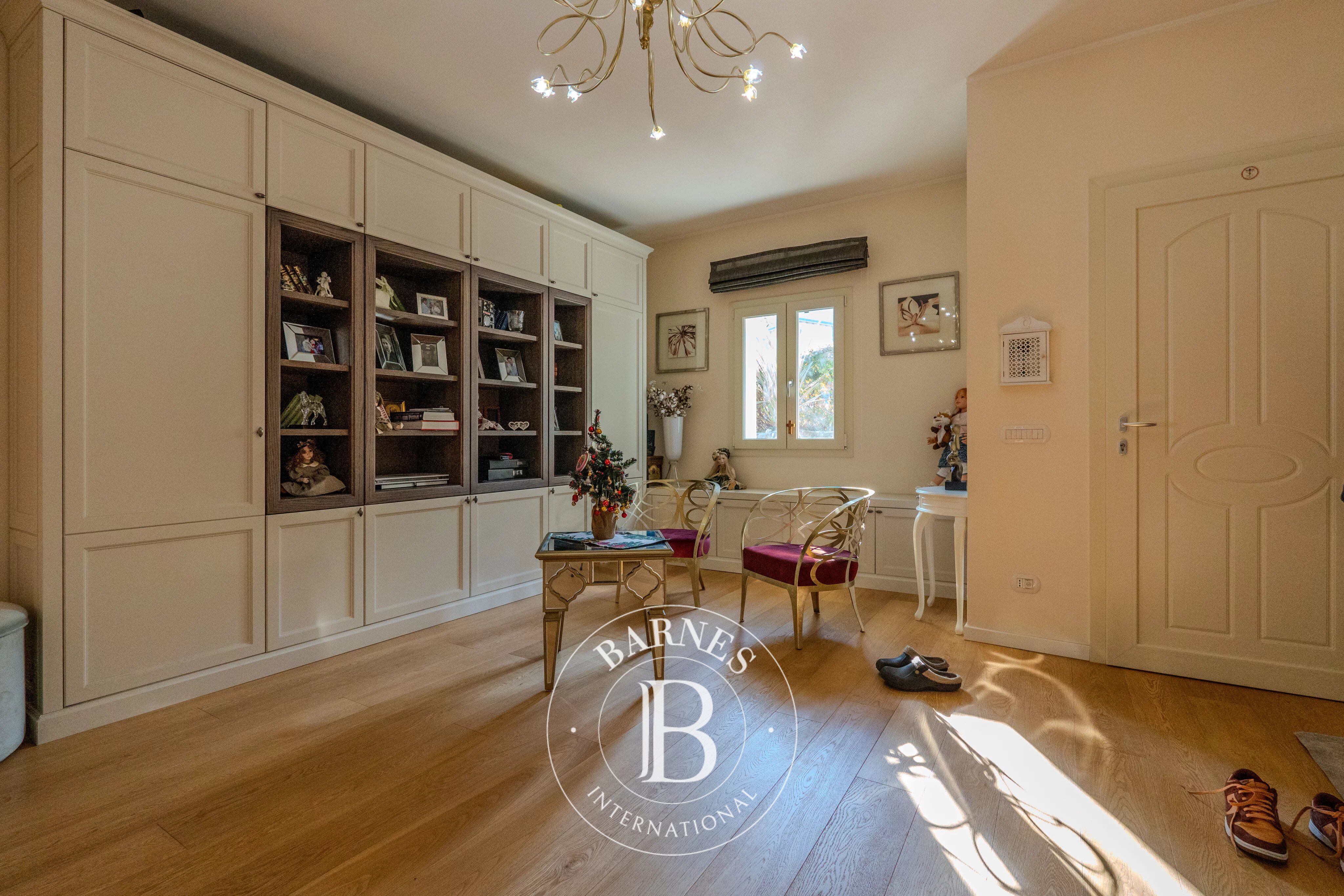 Villa Menaggio - picture 5