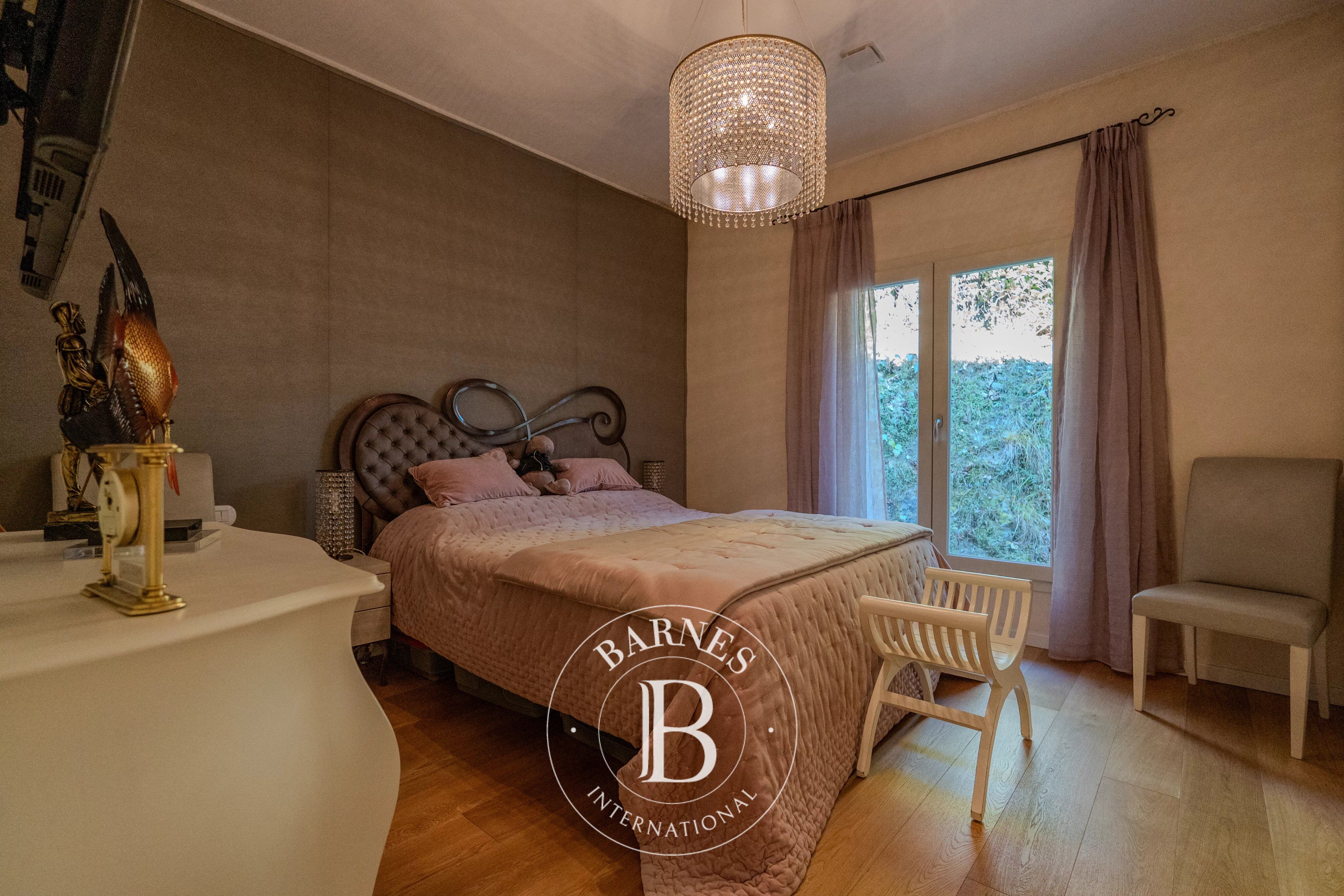 Villa Menaggio - picture 18