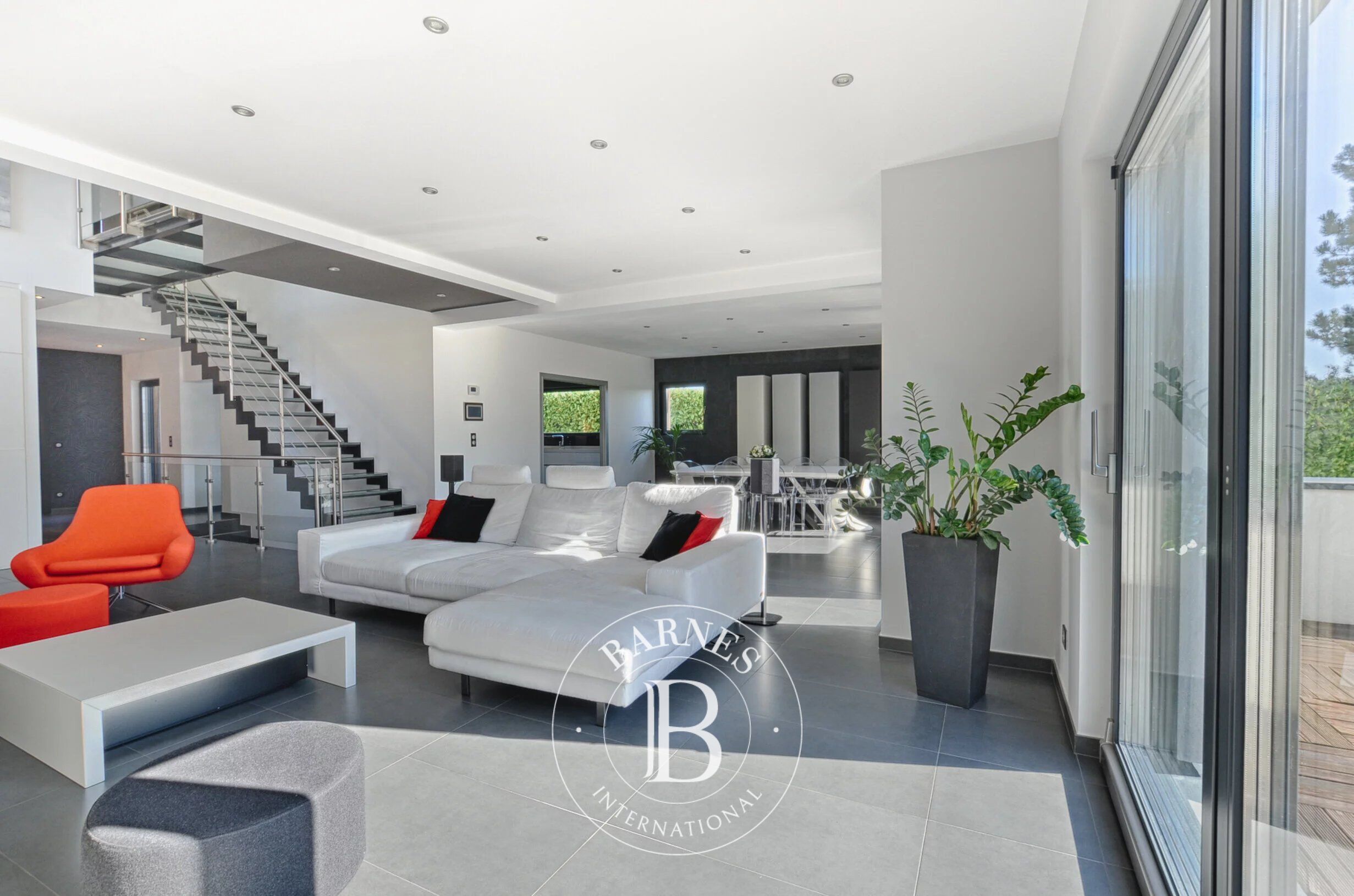 Villa Thionville - picture 1