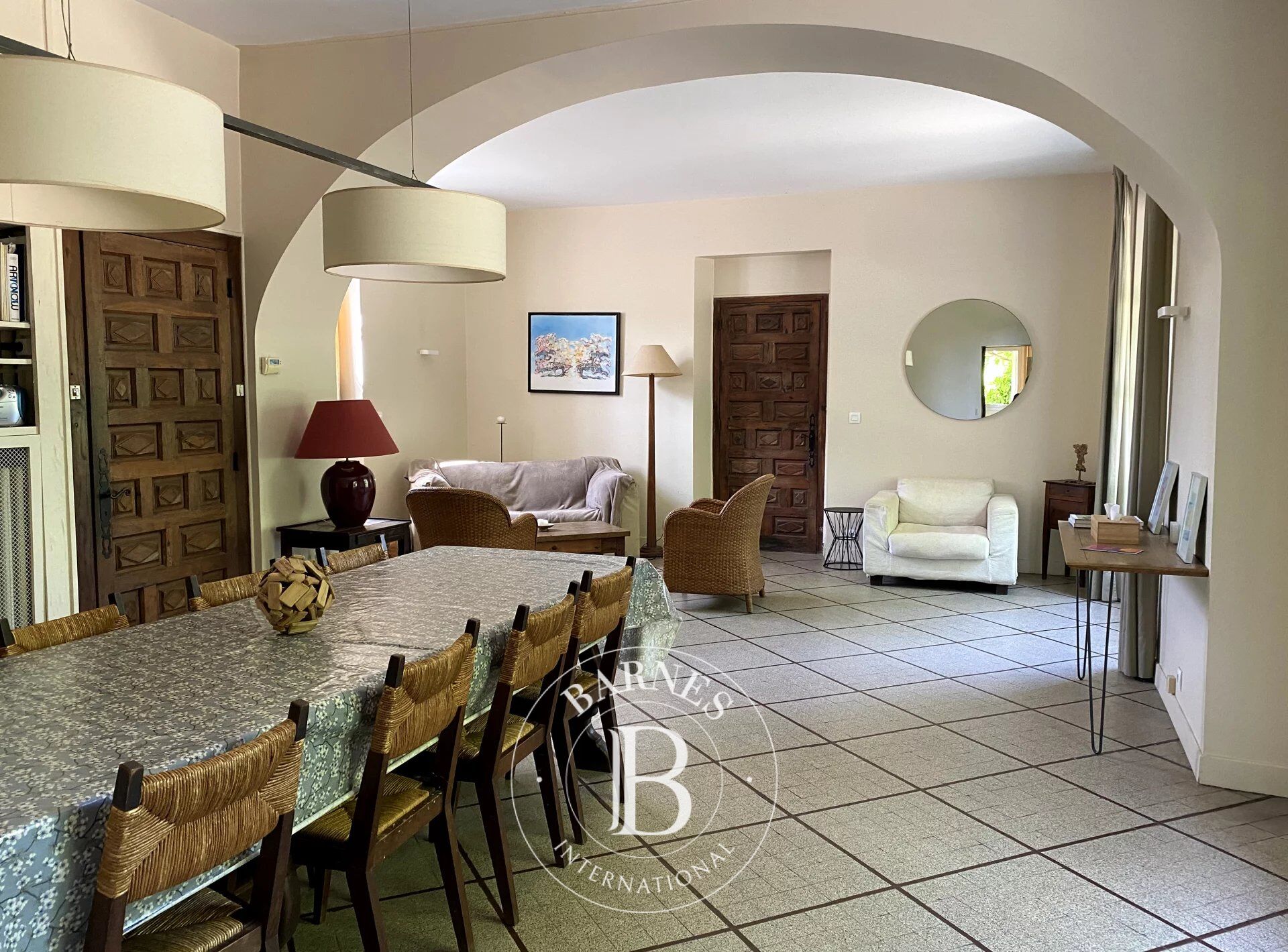 Property in the heart of the village - 140 m² - picture 3