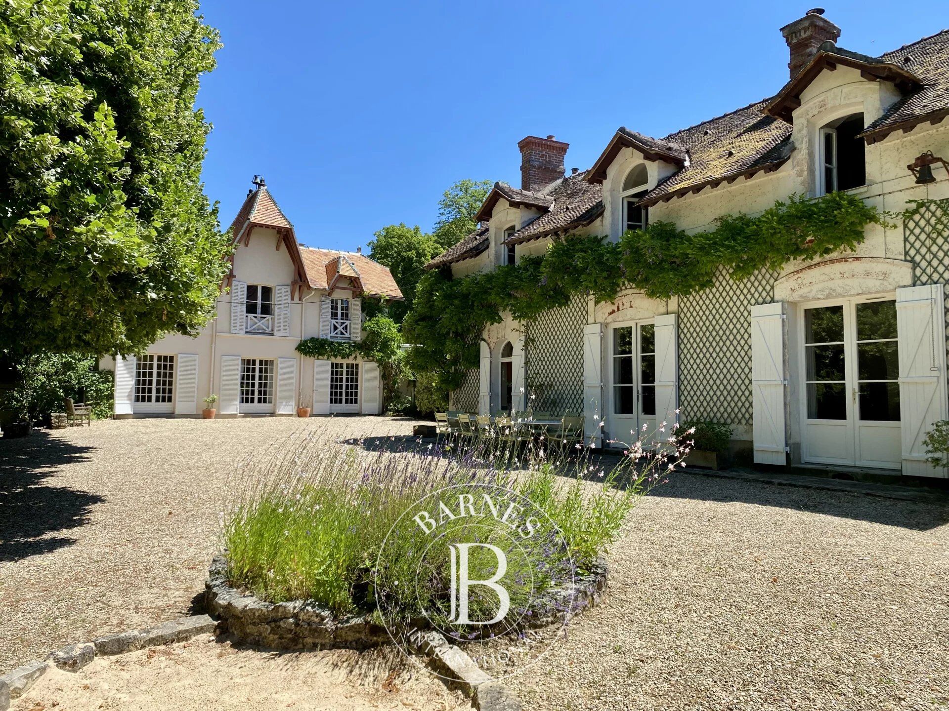 Fontainebleau - Propriété coeur de Village - 250 m² - picture 1