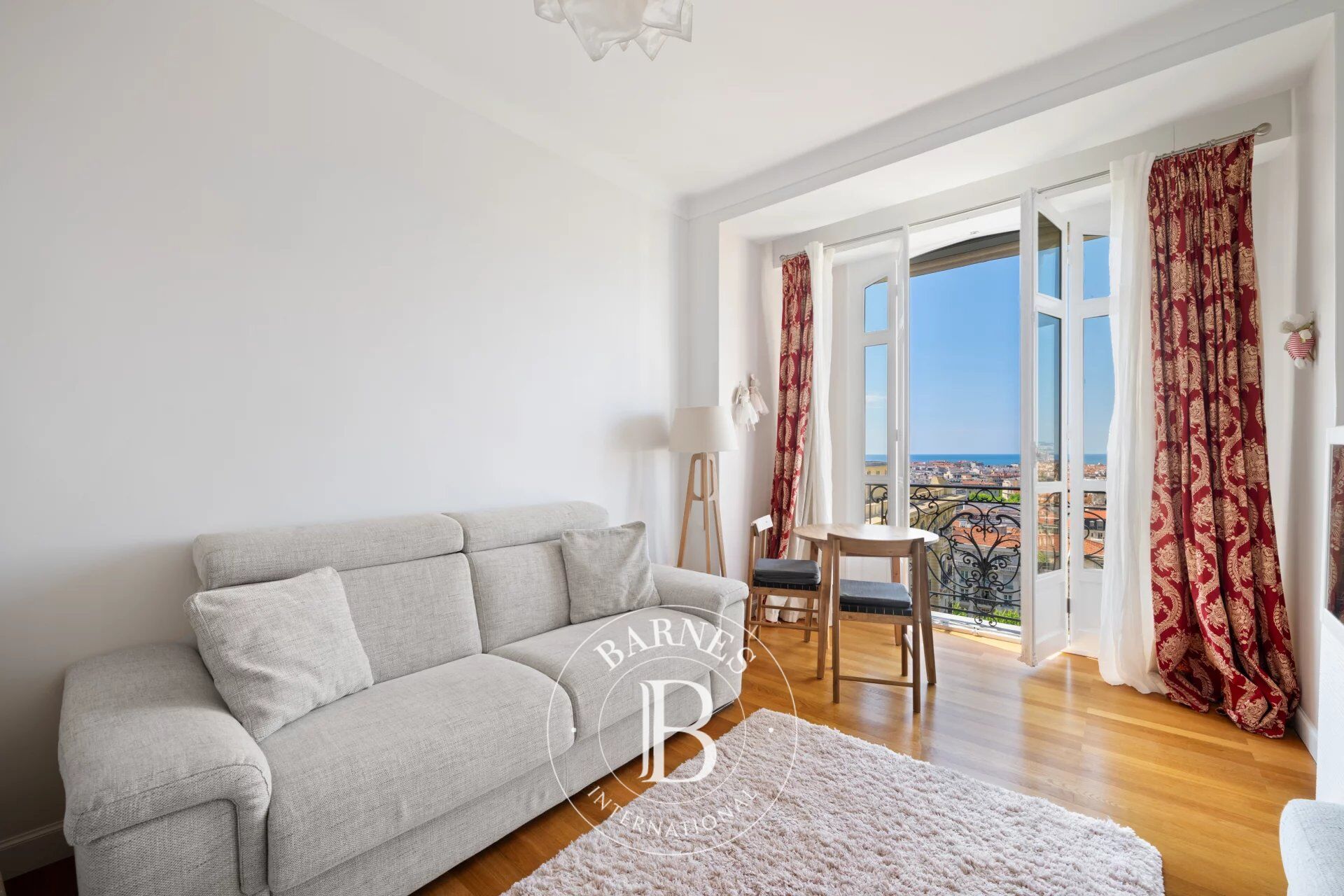 Daire Nice - picture 13