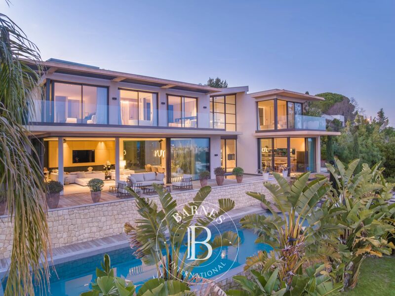 PROCHE DE CANNES - VILLA CONTEMPORAINE NEUVE -... - picture 1
