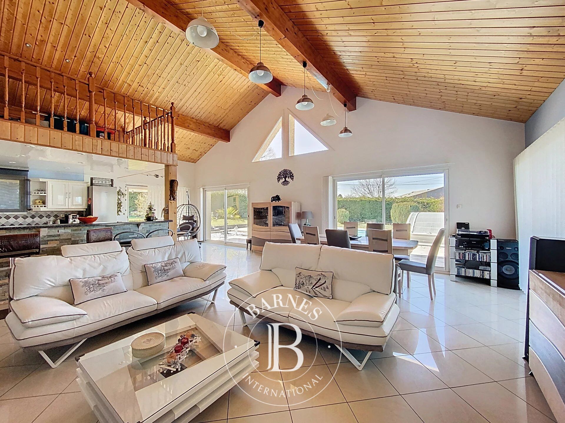 Ev Larringes - picture 7