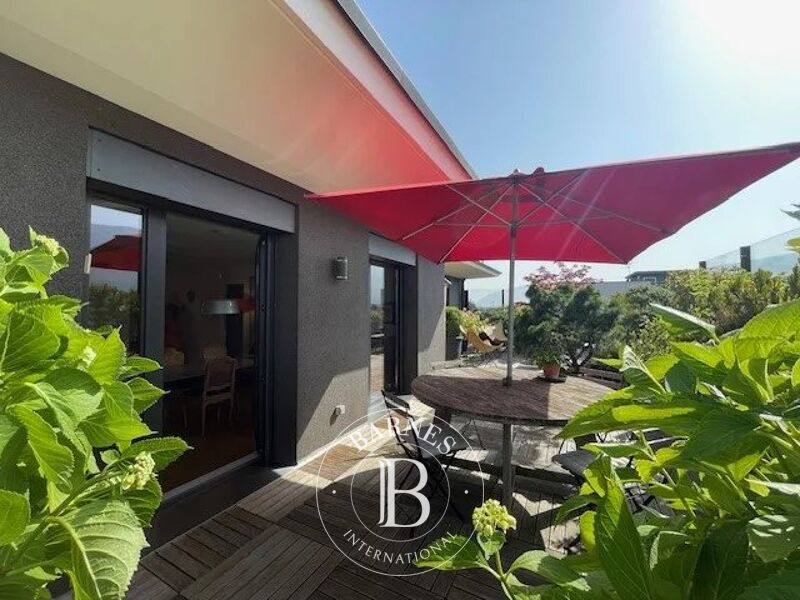 For Sale, Apartment Saint-Genis-Pouilly - picture 3