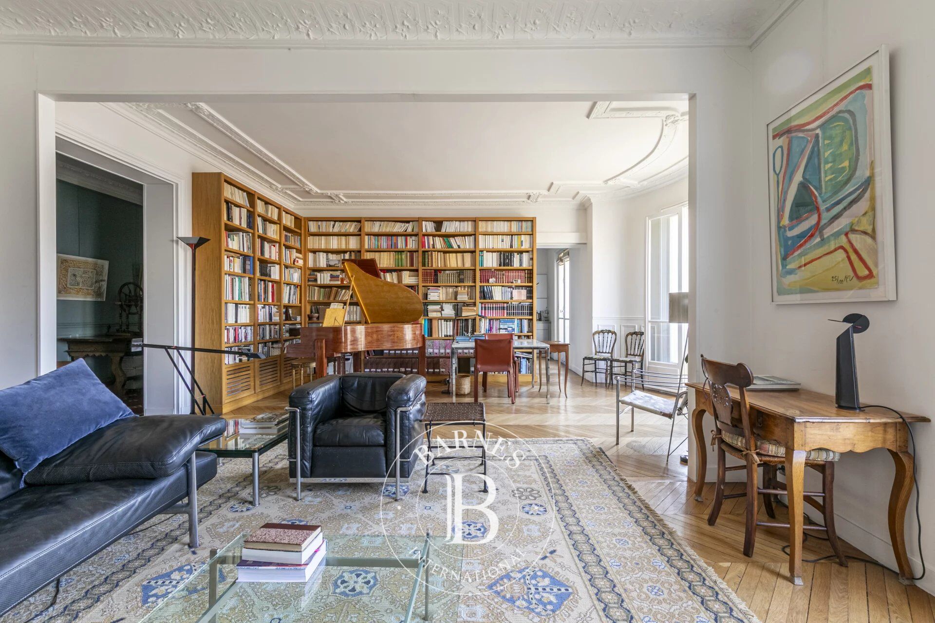 Paris 7ème - Ecole Militaire - Etage élevé - 3 chambres - picture 3