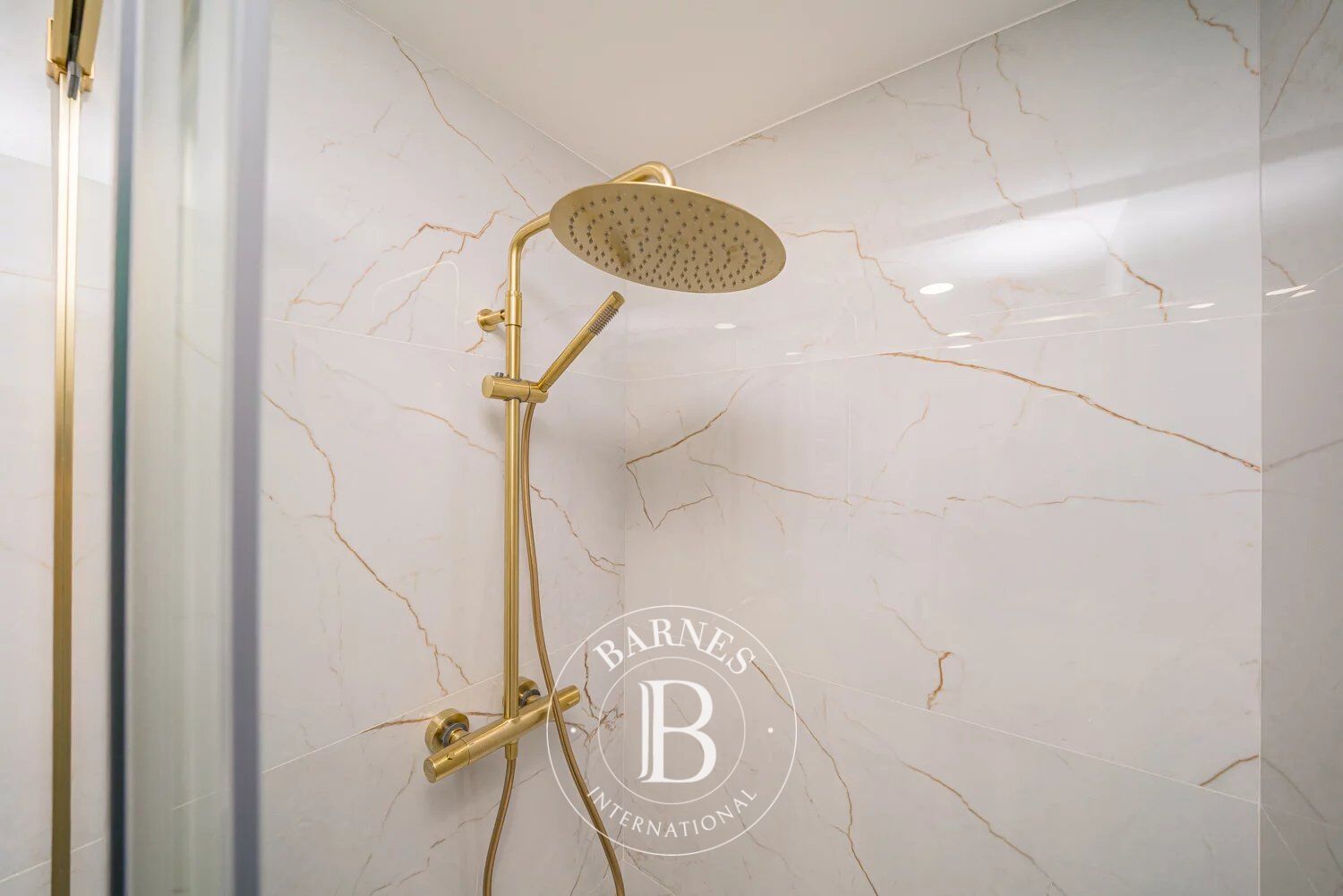 Daire Madrid - picture 23