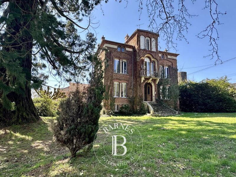 Venta, Casa Saint-Chéron - picture 1