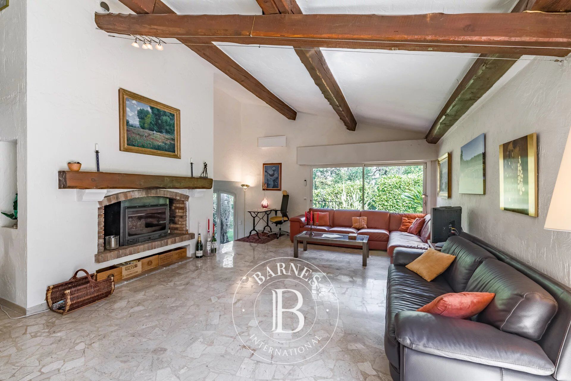 Ev Mougins - picture 6