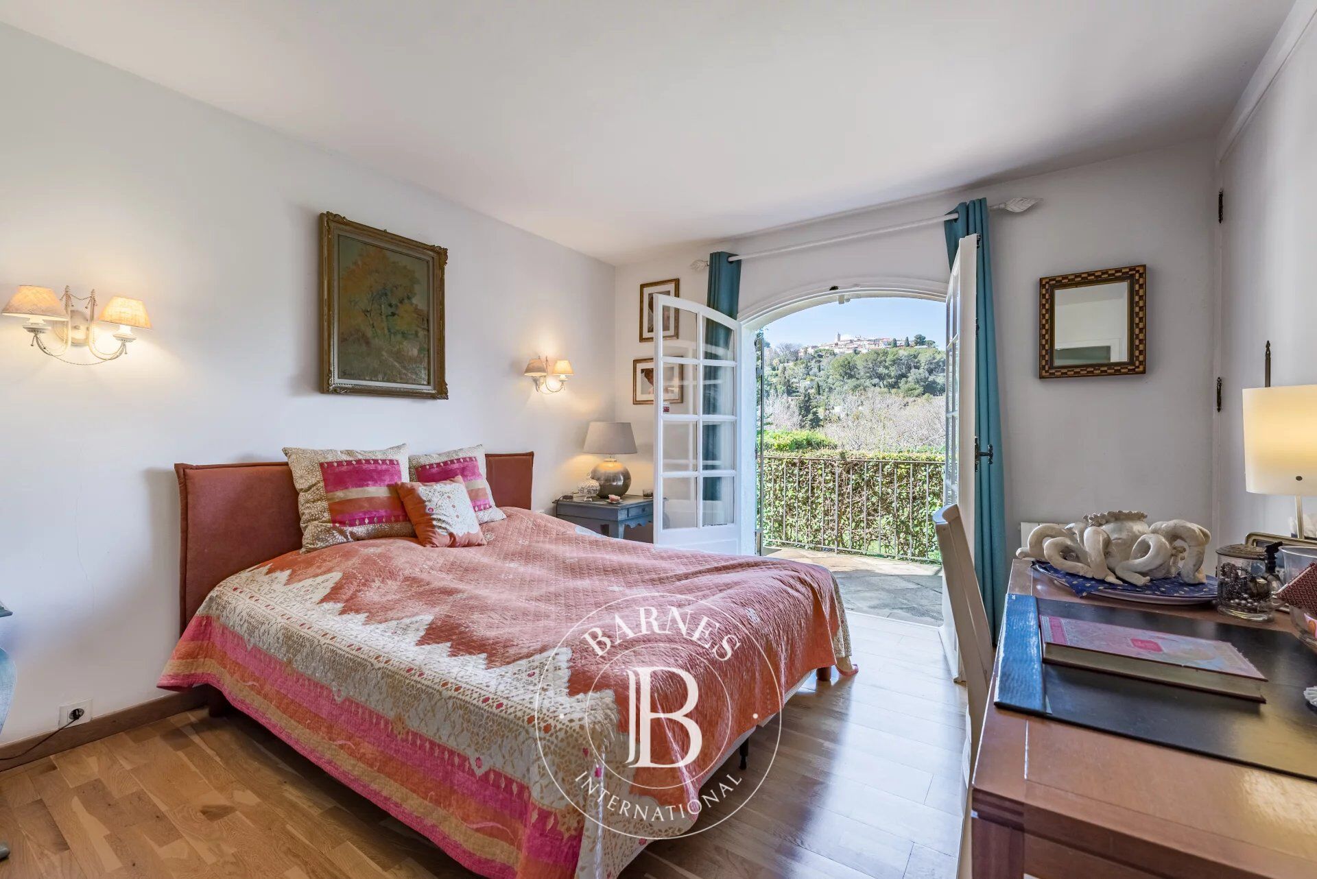 Ev Mougins - picture 13