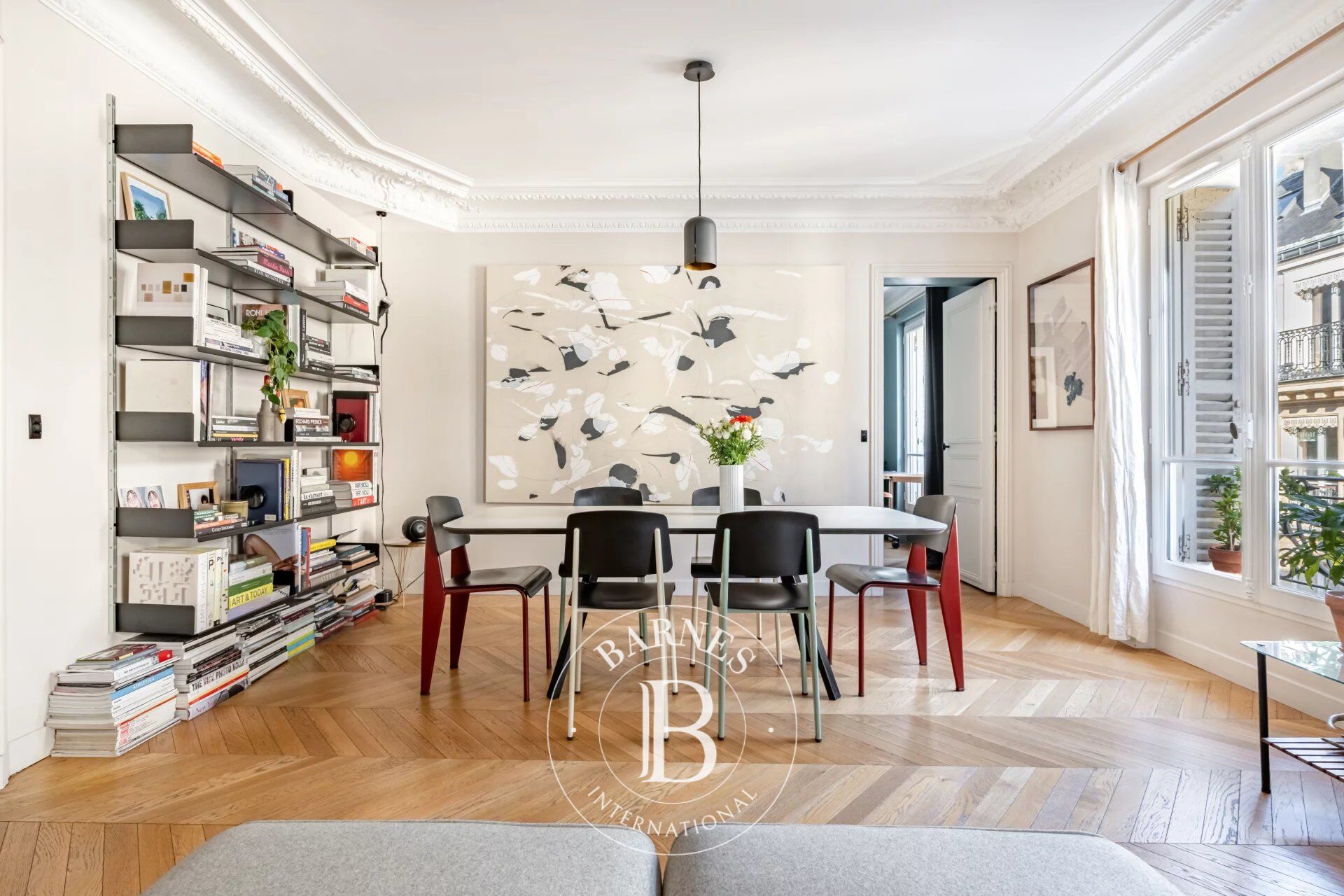 Taylor - 2 bedrooms - Beautiful old-build apartment on an upper floor - Exceptional amenities. - picture 3