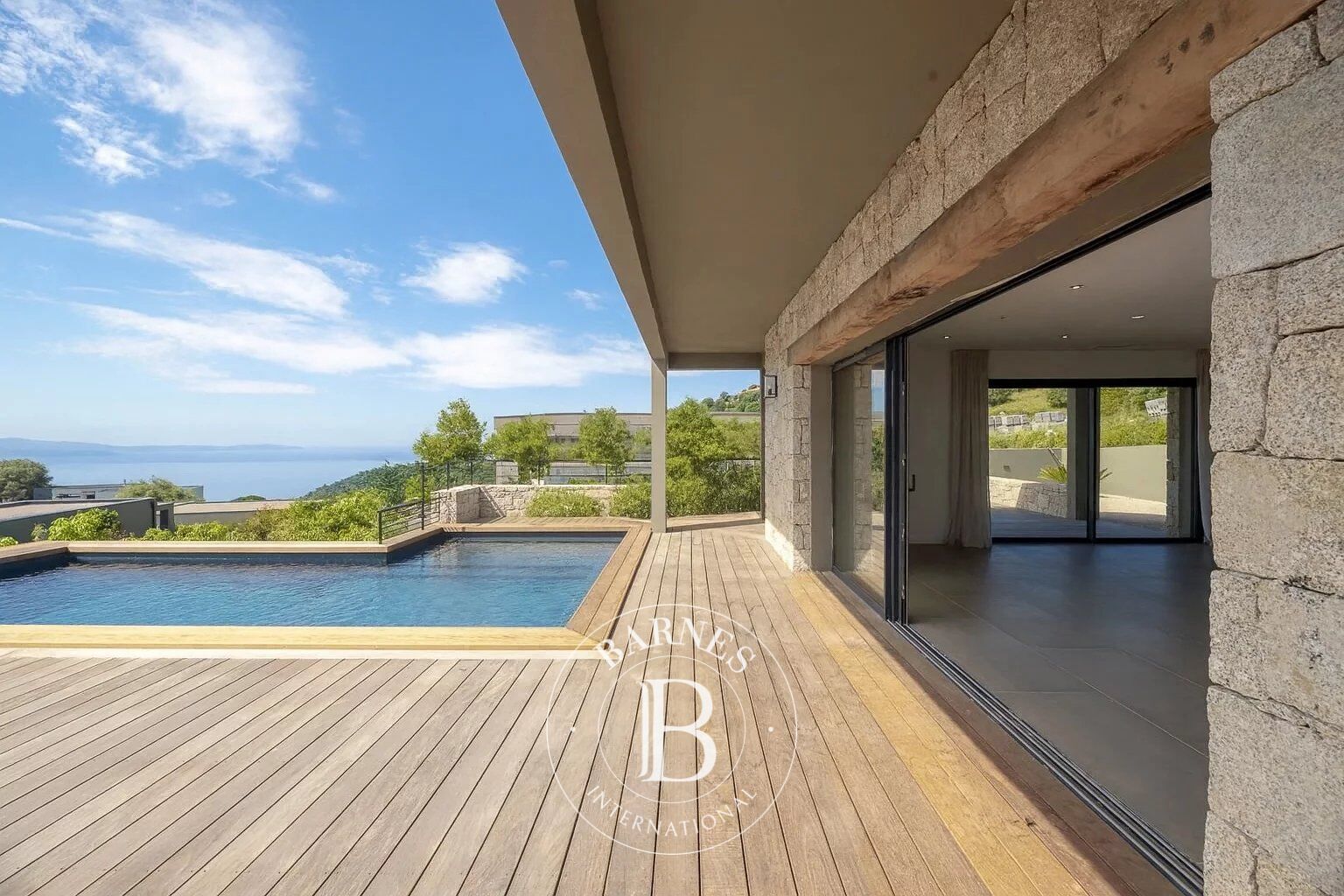 Ajaccio, Salario, Programme neuf, Villa de standing, 3 chambres, vue panoramique mer et montagnes, piscine, proche plage - picture 1