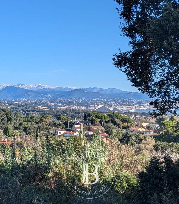 Villa Antibes - picture 2